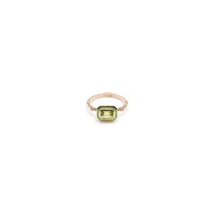 AN.RR.SME.PER.C39_ Anello Joule in oro rosa, diamanti e peridoto, smalto verde pastello